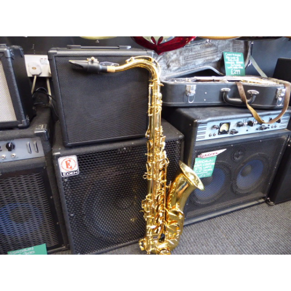 <p style="margin:0in;font-family:Calibri;font-size:10.0pt;color:#767676;"></p><p style="margin:0in;font-family:Calibri;font-size:11.0pt;">Highly-regarded tenor saxophone - ideal for beginner and intermediate students. </p><p style="margin:0in;font-family:Calibri;font-size:11.0pt;"></p><p style="margin:0in;font-family:Calibri;font-size:11.0pt;">Great tone and smooth action.</p><p style="margin:0in;font-family:Calibri;font-size:11.0pt;"></p><p style="margin:0in;font-family:Calibri;font-size:11.0pt;">Very good condition, with lightweight contoured hard foam case, Esprit Bari tenor mouthpiece<span>&nbsp;</span>and quality strap.</p><p style="margin:0in;font-family:Calibri;font-size:11.0pt;"></p><br />
