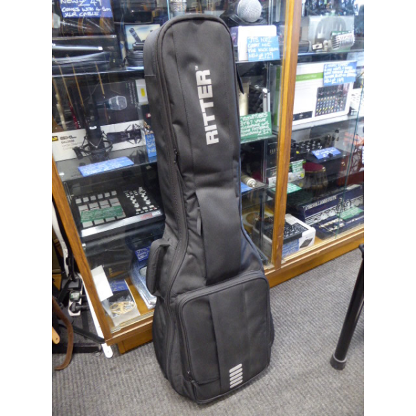 Heavy duty Les Paul gig bag in mint condition.