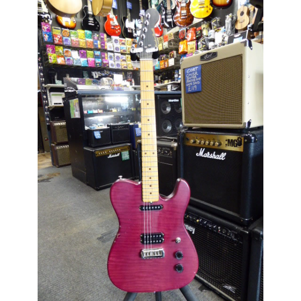 <p>Custom-built Gordon Smith.</p><p>Condition: A couple of large chips in the finish and various bumps and bruises.&nbsp; There is a fair bit of fret wear, but not a severe amount.</p>