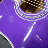 <p>Lovely dreadnought electro-acoustic in a fantastic purple finish.&nbsp; Includes Lindo bag.</p><p>Condition: A few small marks on the table and neck heel.</p>