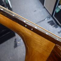 Lovely small body acoustic guitar in good condition.&nbsp; Orchestra model.