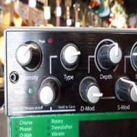 <p><span style="font-size:x-large;">25% OFF</span></p><p><span style="font-size:x-large;">WAS: &pound;229</span></p><p><span style="font-size:x-large;">CHRISTMAS SALE PRICE: &pound;169</span></p><p>Top quality modulation pedal with original power supply.</p><p>Condition: one knob has been replaced, otherwise very good.</p>