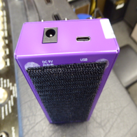 Affordable delay pedal in excellent condition.