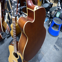 Affordable electro-acoustic bass by Dean.&nbsp; Good condition.