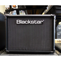 <p>Quality entry-level practice guitar amplifier with built-in effects and amp models.</p><p>Great condition.</p>