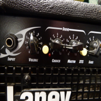 Decent 30 watt guitar amplifier.&nbsp; Great for practice/rehearsals.